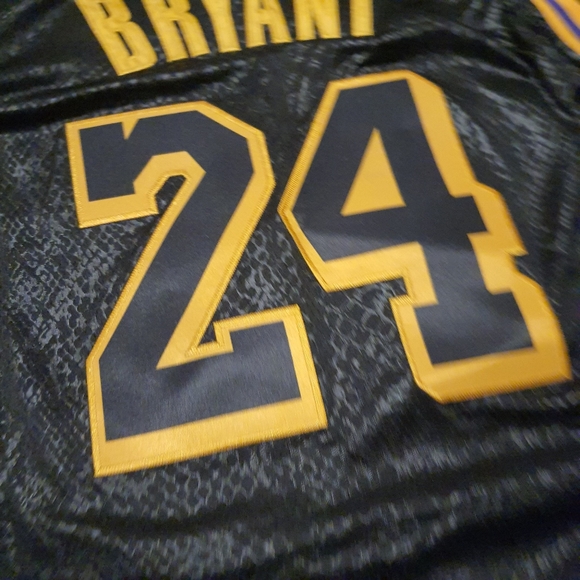 New Kobe Bryant Mamba 24 Jersey Authentic - Picture 8 of 9